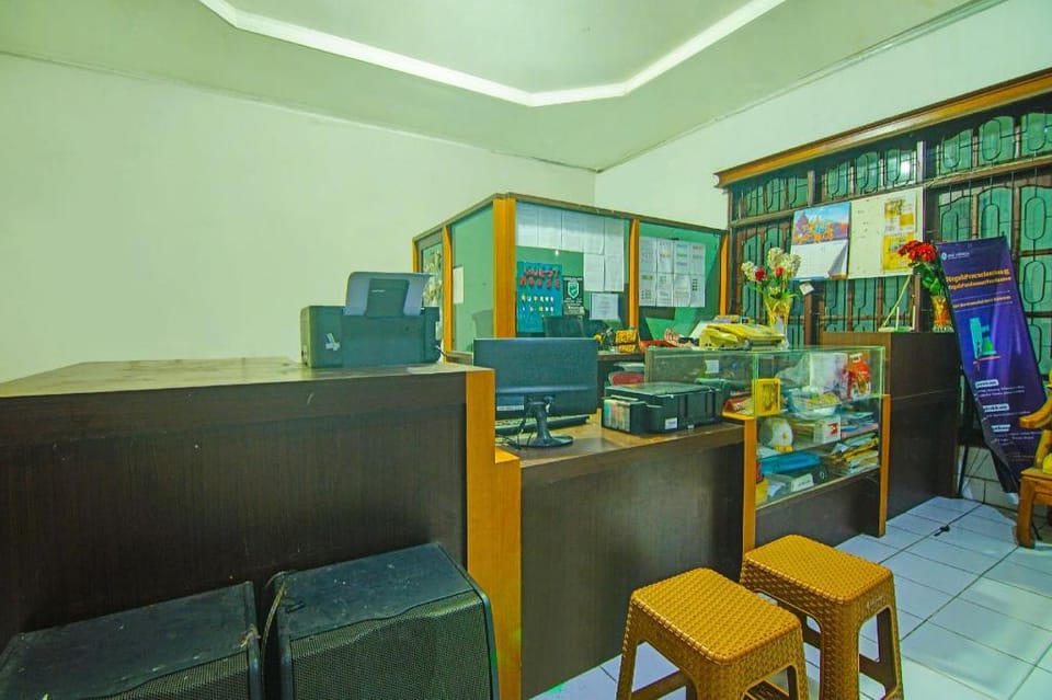 OYO 91730 De' Mande Homestay Syariah Hotel in Padang