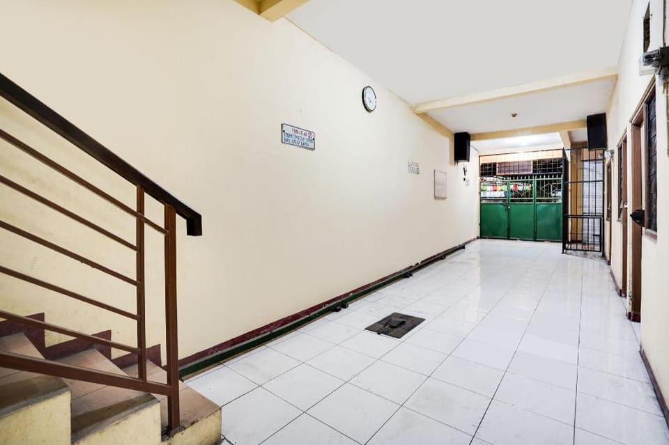 Hotel O Kost Nusantara Sidoarjo Syariah Hotel in East Java