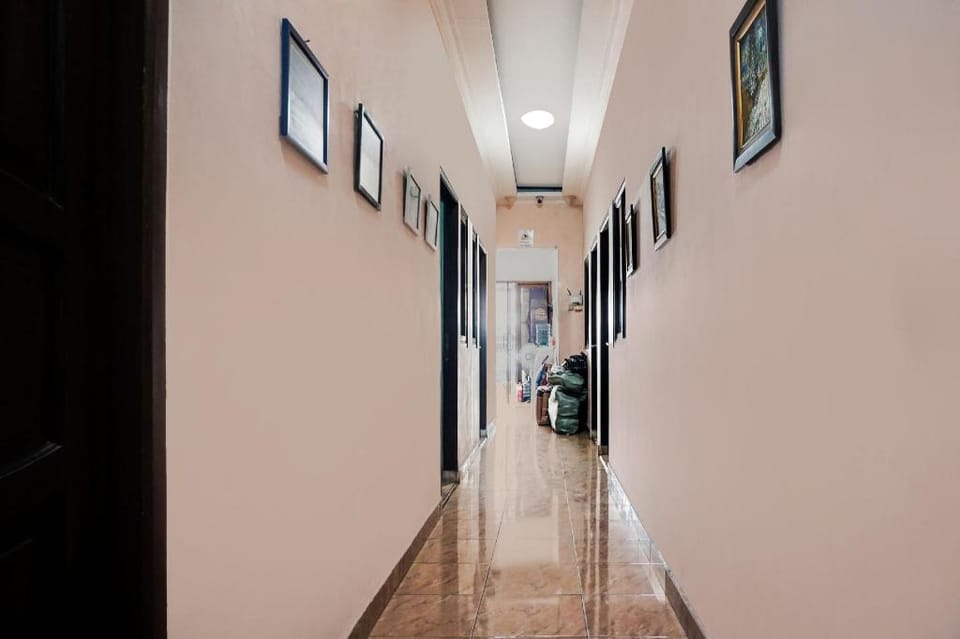 OYO 91754 Wisma Tiqita Syariah Near Pasar Tanah Abang Hotel in Jakarta