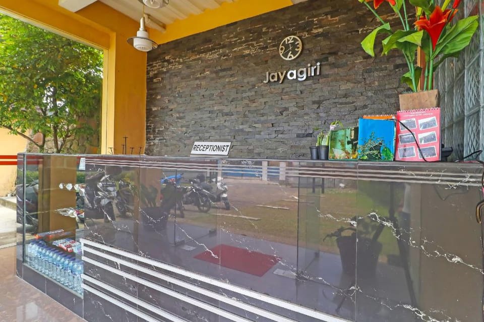 OYO 91741 Jayagiri Hotel Hotel in West Java