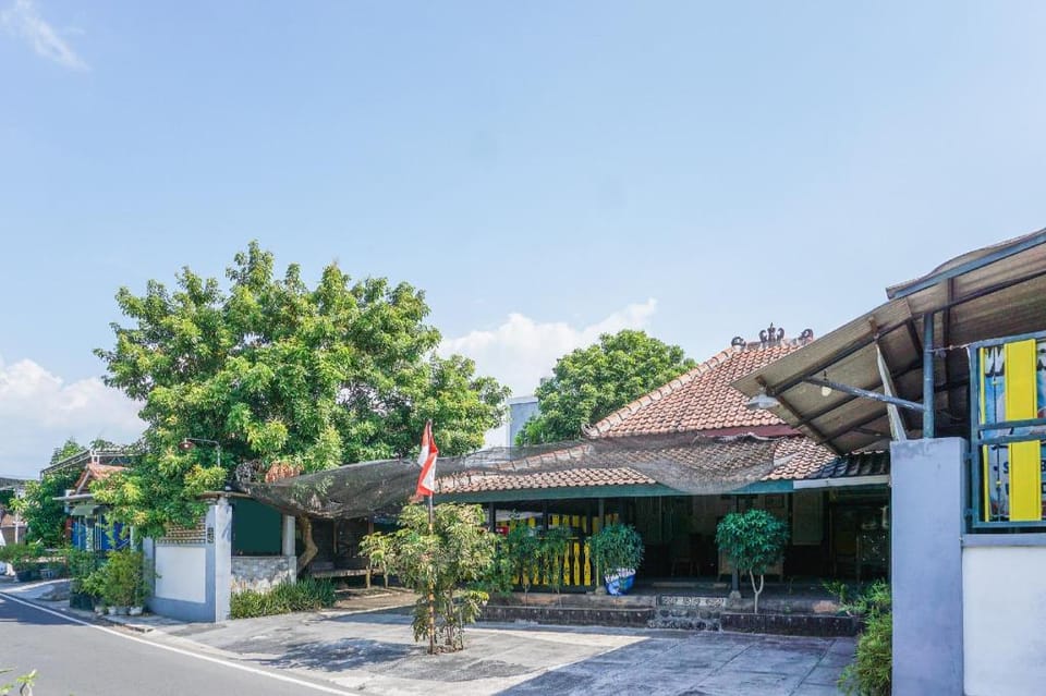 Hotel O Griya Cendekia Syariah Hotel in East Java