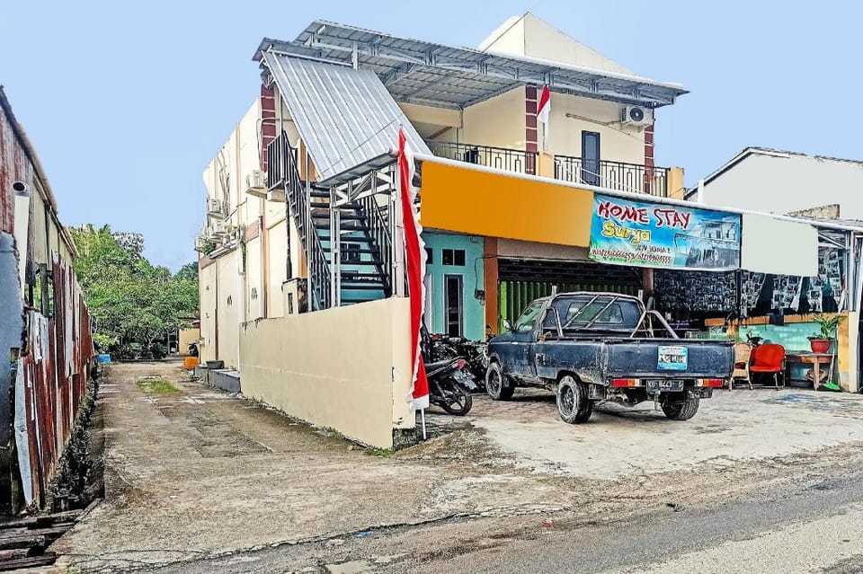 SPOT ON 91791 Homestay Surya Syariah Hotel in Indonesia