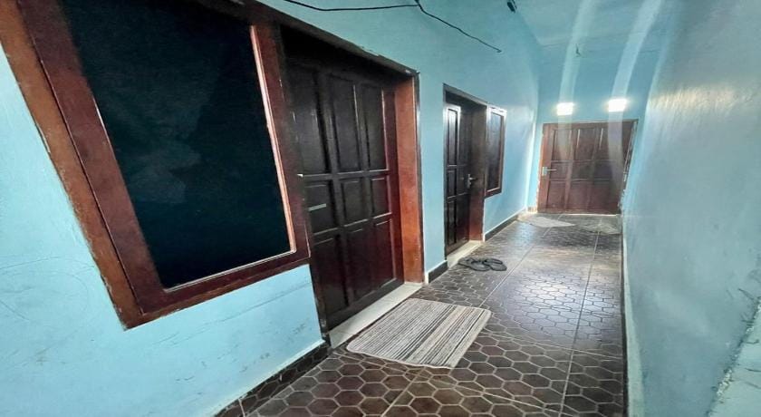 EXPRESS O 91669 Kost Amel Near Taman Mattirotasi Hotel in Indonesia