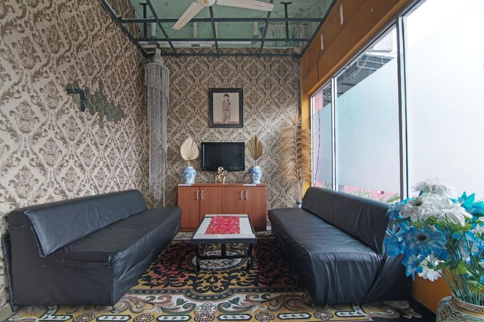SPOT ON 91761 Ramah Tamah Homestay Syariah Hotel in West Sumatra, Indonesia