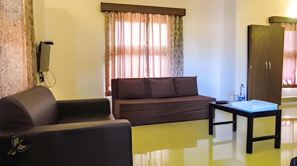Hotel Malhar Resort Hotel in Maharashtra