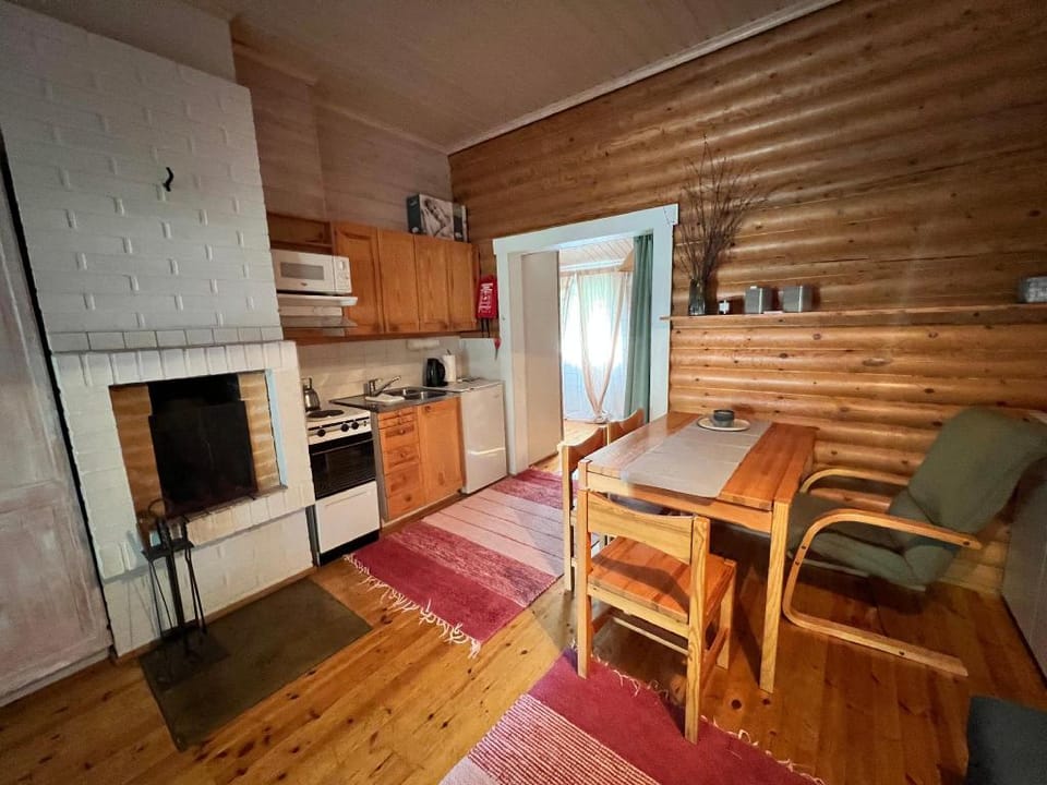 Four-bed Cottage Tuunaantupa with sauna&fireplace Vacation rental in Finland