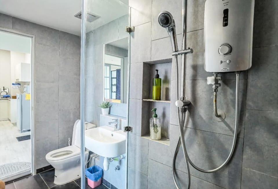 Seaview 3 - Lavender Homes @ JQ | 2 rooms | 5 pax Apartment in Kota Kinabalu
