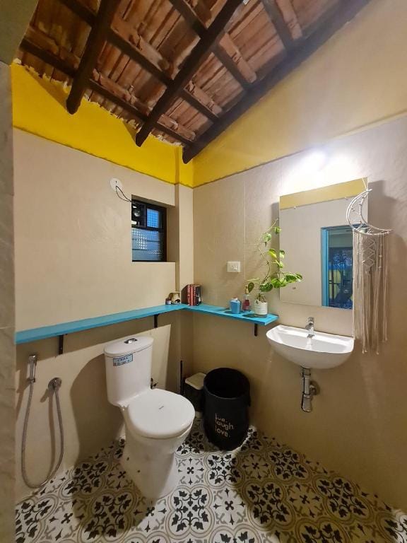 The "Soppo" Cottage - with a private sitout Apartment in Goa, India