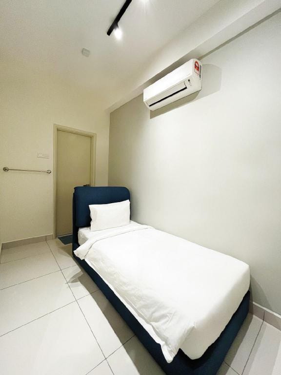 Stylish 2BR Suite @ Arte Mont Kiara Apartment in Federal Territory of Kuala Lumpur