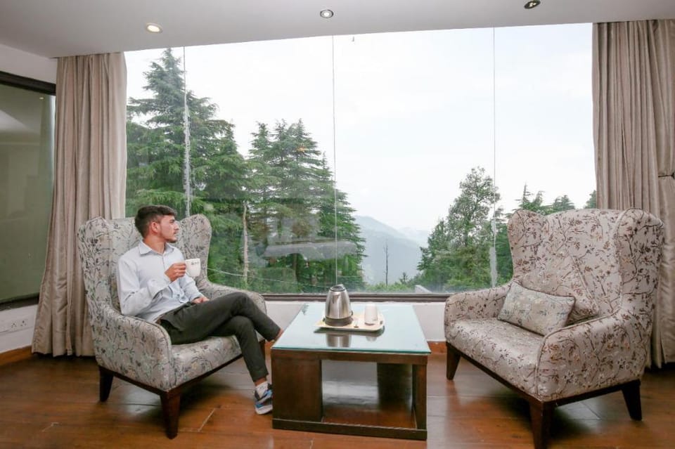 Pax Grace Mount Hotel in Himachal Pradesh