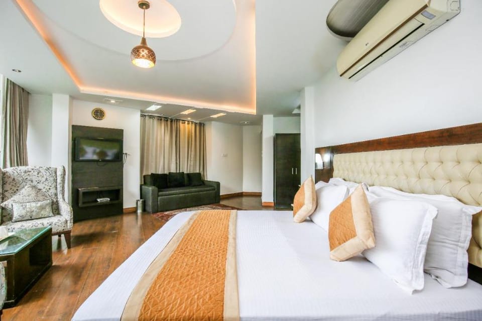 Pax Grace Mount Hotel in Himachal Pradesh
