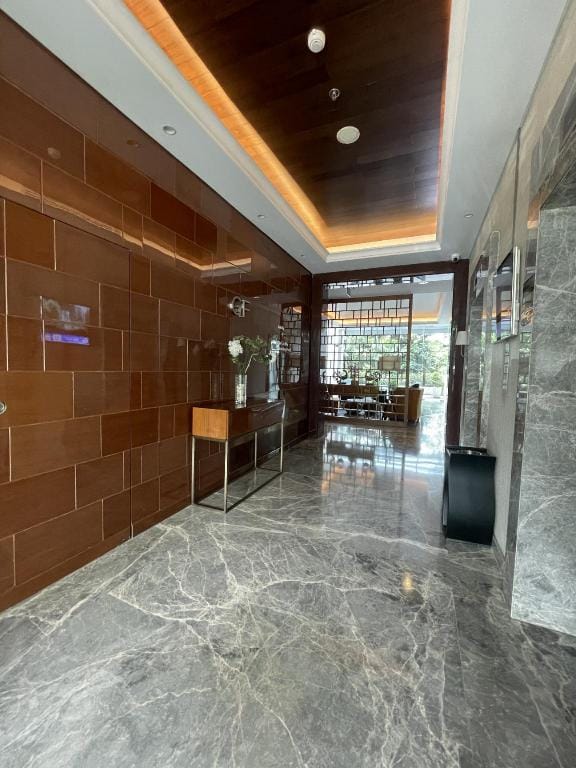 Lovely Condo 2BR Amazing Skyline View Apartment in South Jakarta City