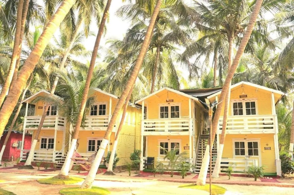 Samant Beach Resort Hotel in Maharashtra