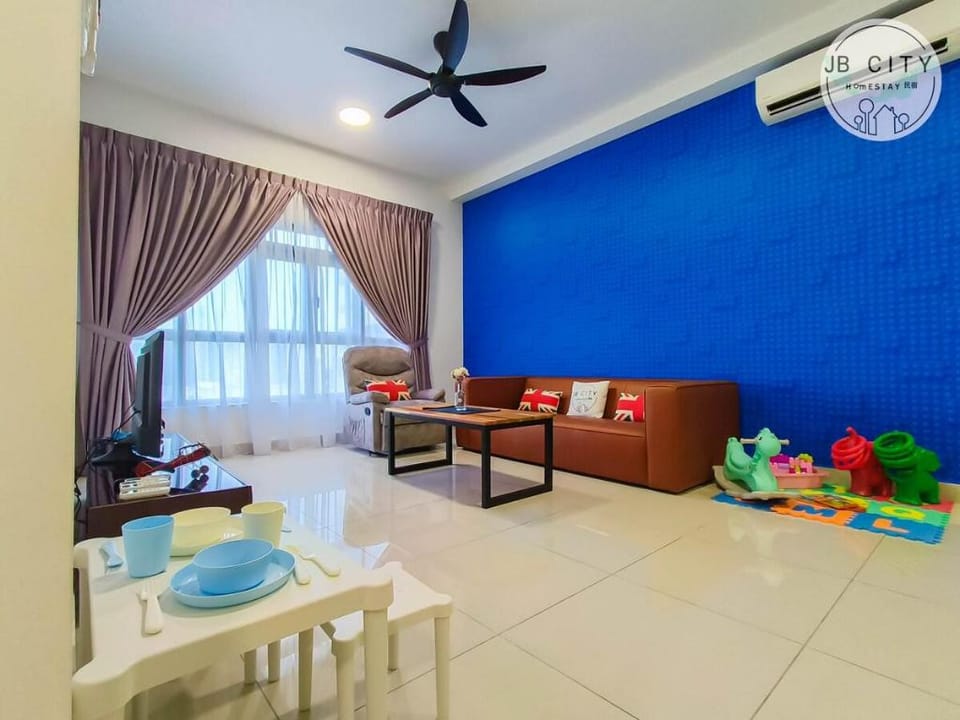Lego Star (8pax)Wi-Fi by RR JBcity Vacation rental in Johor