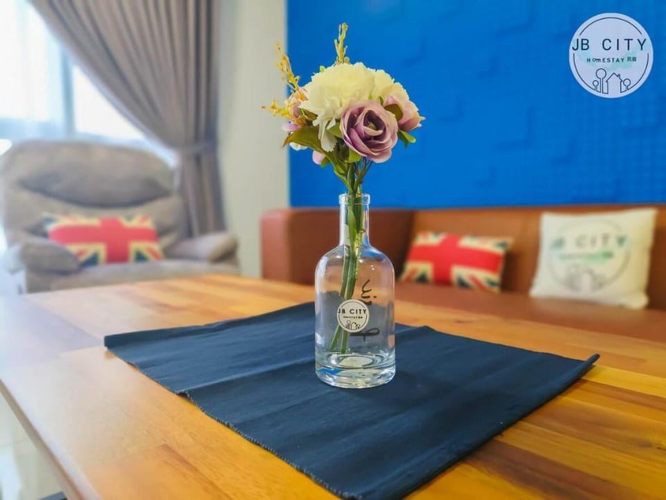 Lego Star (8pax)Wi-Fi by RR JBcity Vacation rental in Johor
