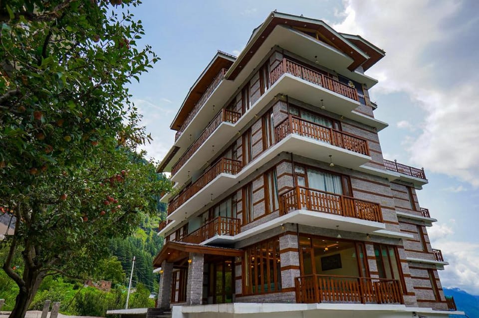 The Genial Mount, Manali Hotel in Manali