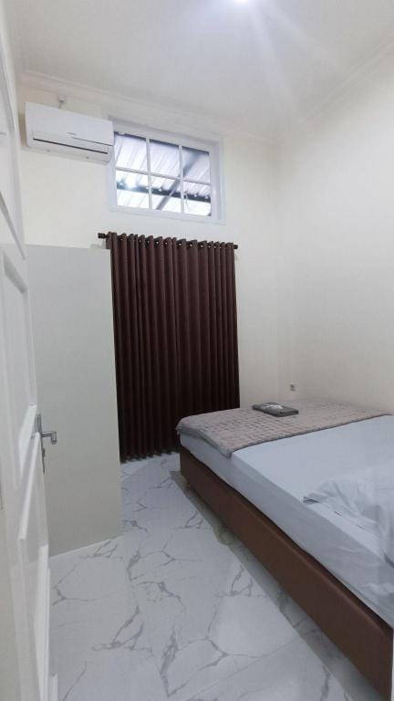 Madia Sharia Homestay Vacation rental in Indonesia