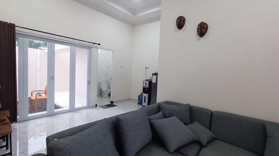 Madia Sharia Homestay Vacation rental in Indonesia