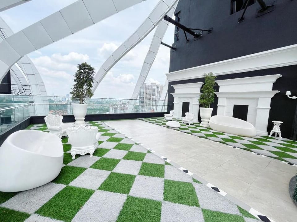 Cozy and Warm 1BR Suite@Arte Mont Kiara Vacation rental in Federal Territory of Kuala Lumpur