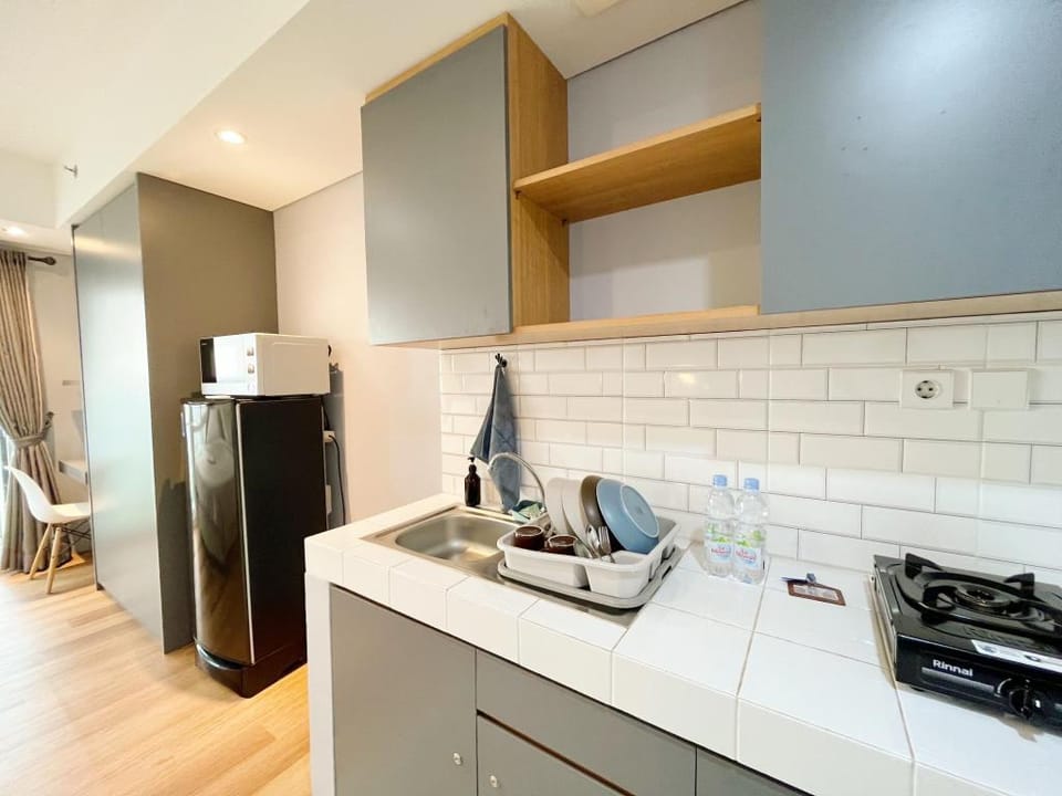 Top Family Studio Breeze Bintaro Apartment OkeStay Apartment in South Jakarta City