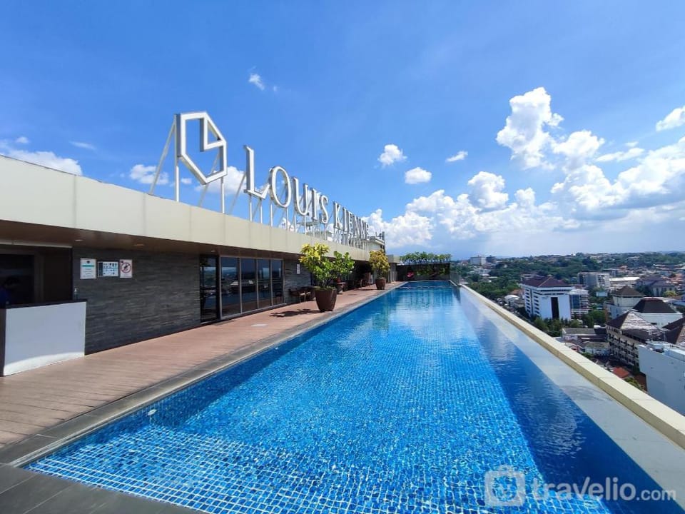 NewHomey Studio Warhol (W/R) Residence By Travelio Apartment in Indonesia