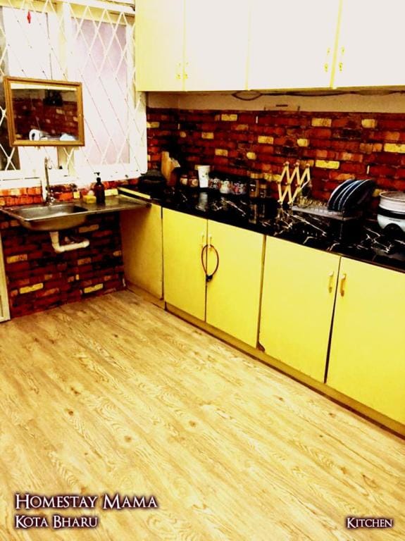 Homestay Mama Kota Bharu Vacation rental in Malaysia