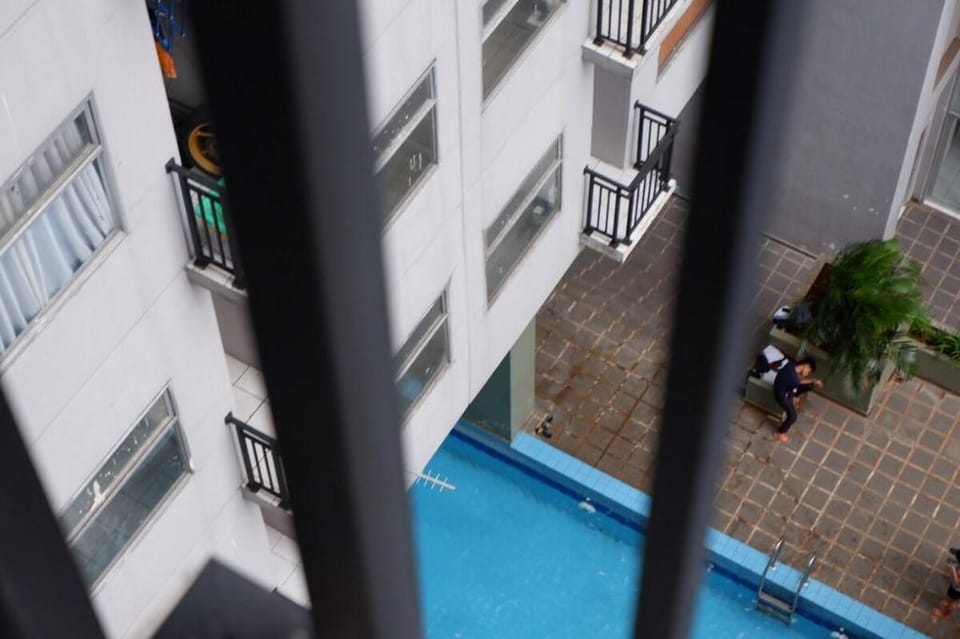 Bobo Pool view apartemen 2BR Apartment in Bandung