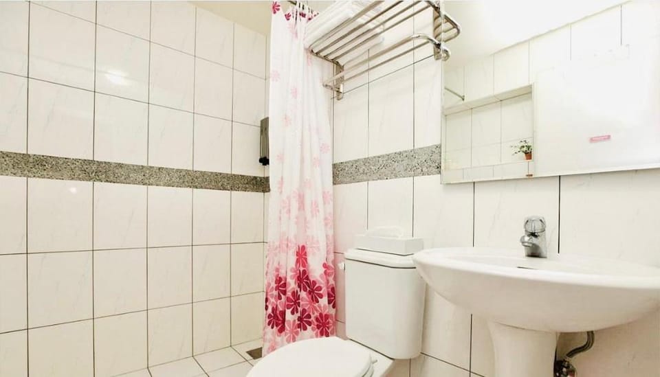 Nightmarket Inn (Lantian Room) Vacation rental in Taiwan, Province of China