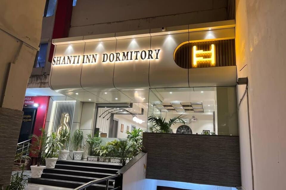 Shanti Inn Villa Hotel in Varanasi