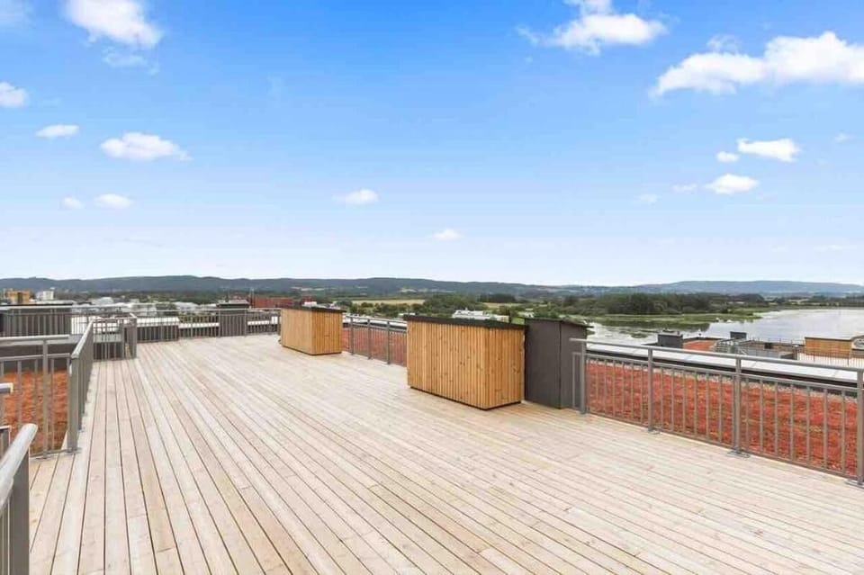Newer, with all you need! Near Oslo + OSL - 25 min Apartment in Viken, Norway