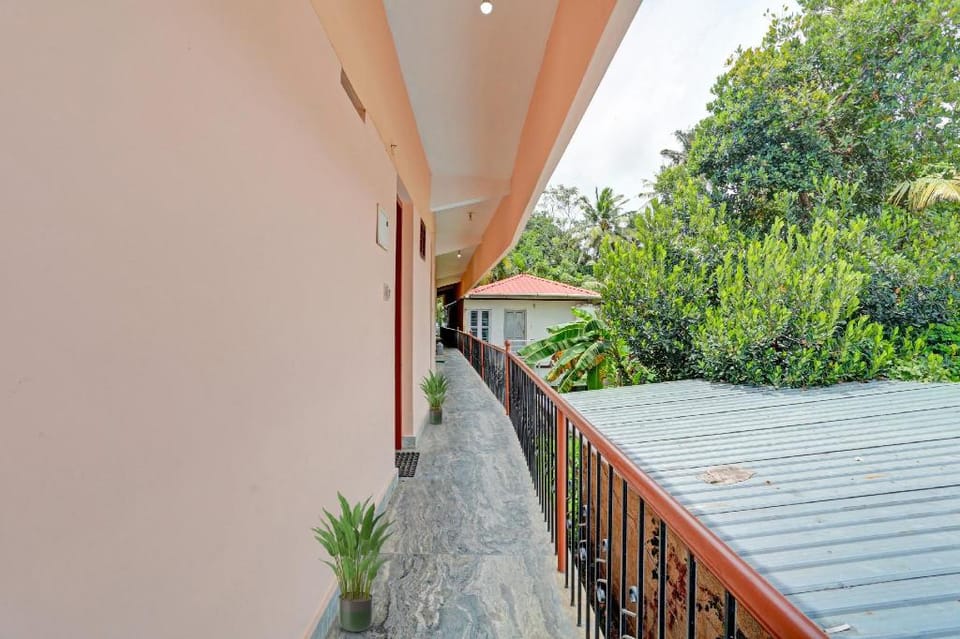 Hotel O North Park Tourist Home Hotel in Thiruvananthapuram