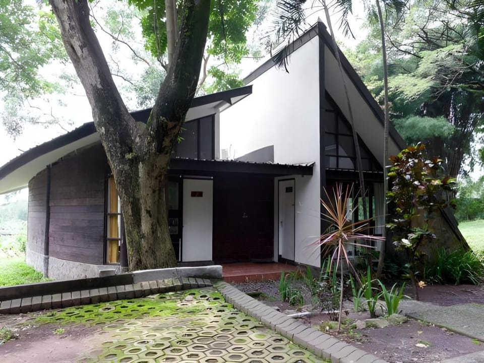 Grand Mulia Sakinah Boutique Resort Pandaan Hotel in East Java