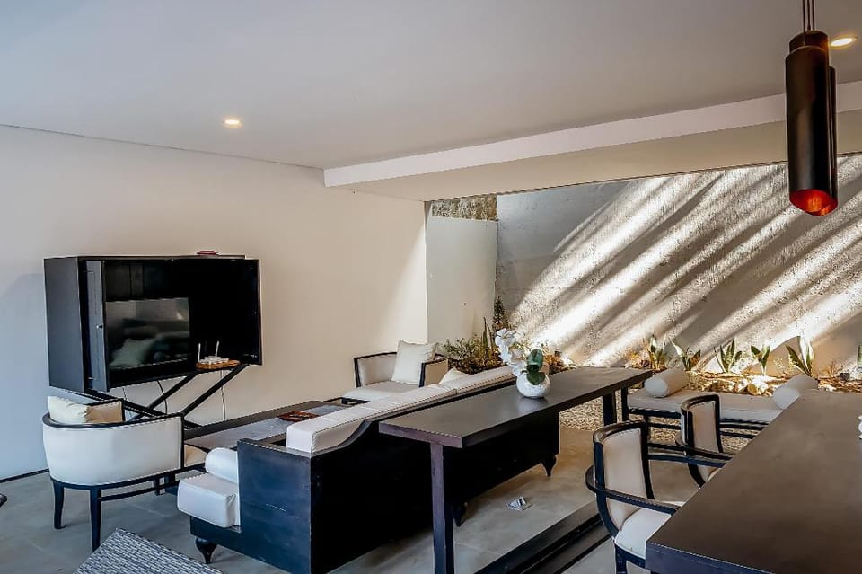 Serenity Villa Hotel in North Kuta
