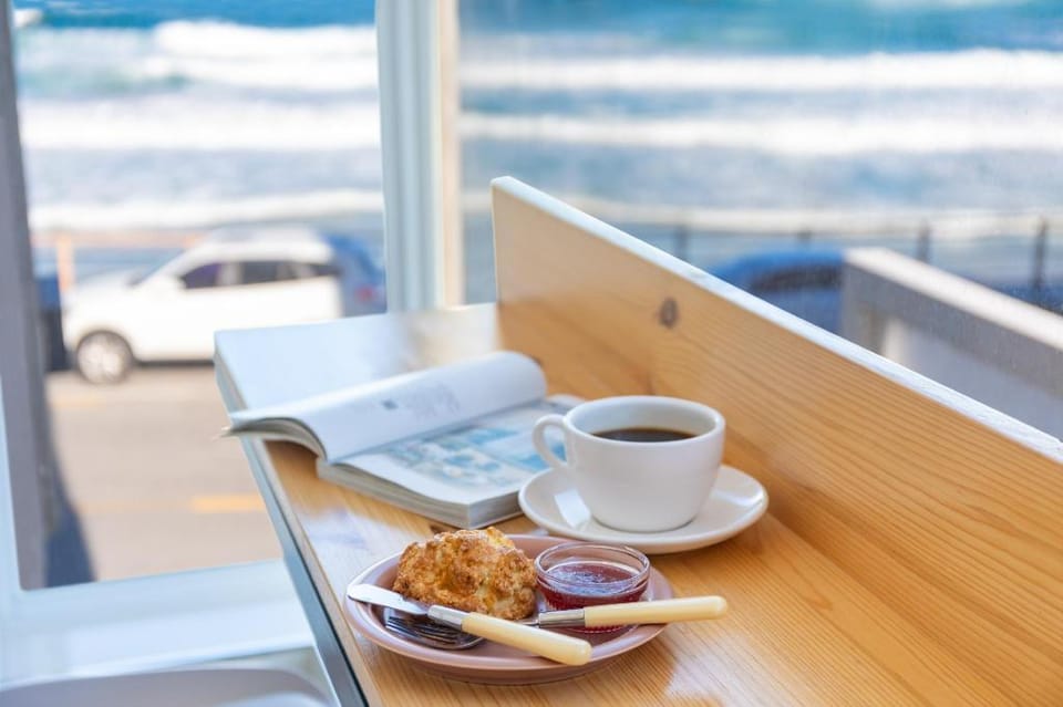 Gangneung Eonjena Sodol Bed and Breakfast in South Korea