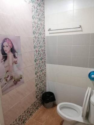 NB Bangsaen house @ KL5 Vacation rental in Chon Buri Changwat