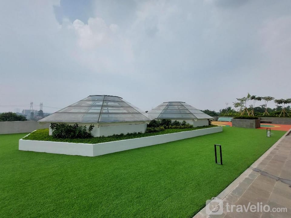 Luxurious 2BR Serpong Garden Apartment By Travelio Apartment in West Java