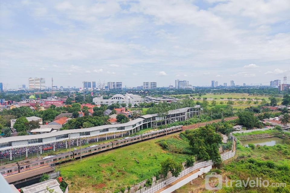 Luxurious 2BR Serpong Garden Apartment By Travelio Apartment in West Java
