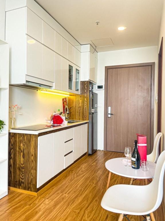 Vinhomes Green Bay Apartment -Căn Studio cao cấp Vacation rental in Laos