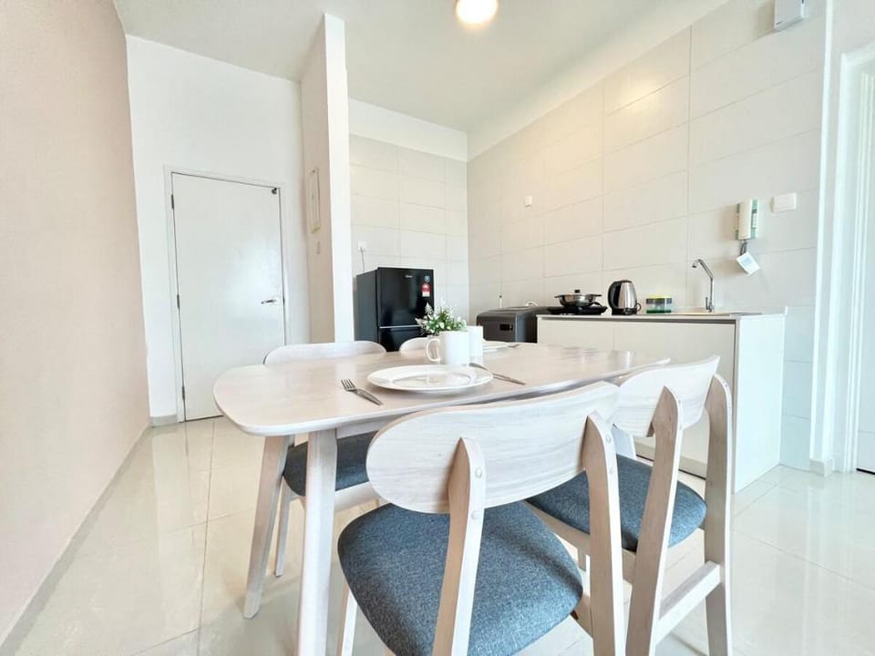 SKS Pavillion 1805 1bedroom sweety unit@youtube Apartment in Johor Bahru