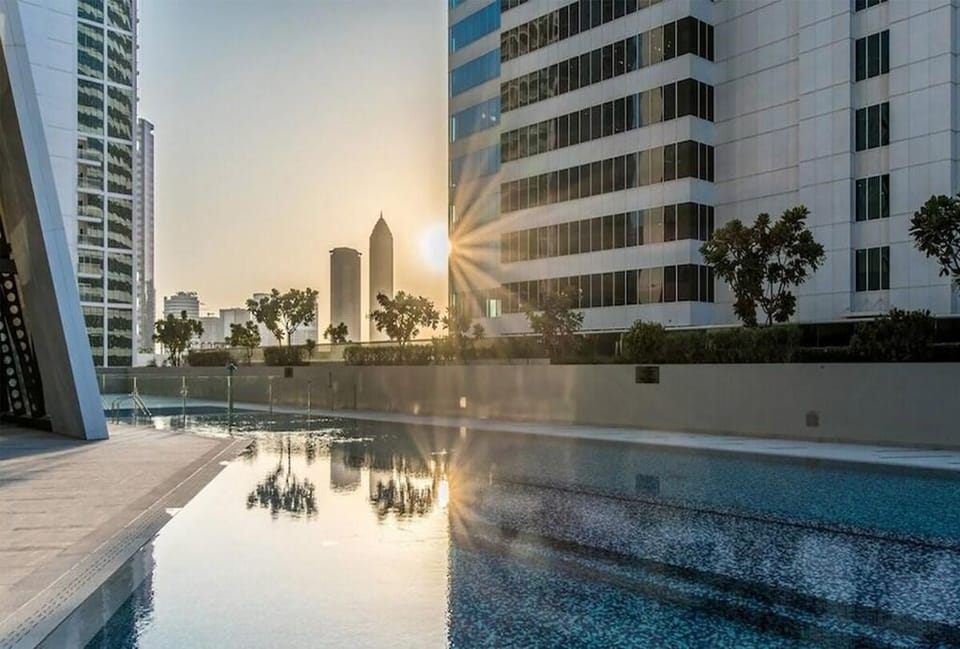 Luxury Studio Burj Khalifa View in business bay Vacation rental in Dubai