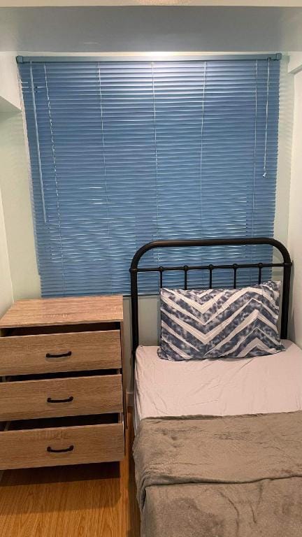 Cozy 2 bedroom loft style condo in heart of BGC Apartment in Makati