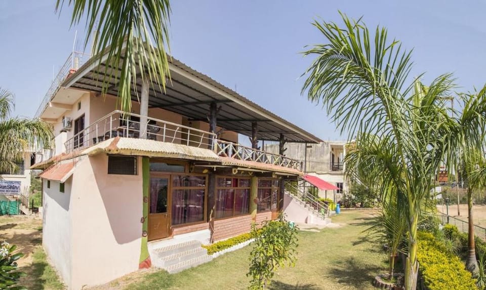 Hotel Sunshine Madhai Hotel in India