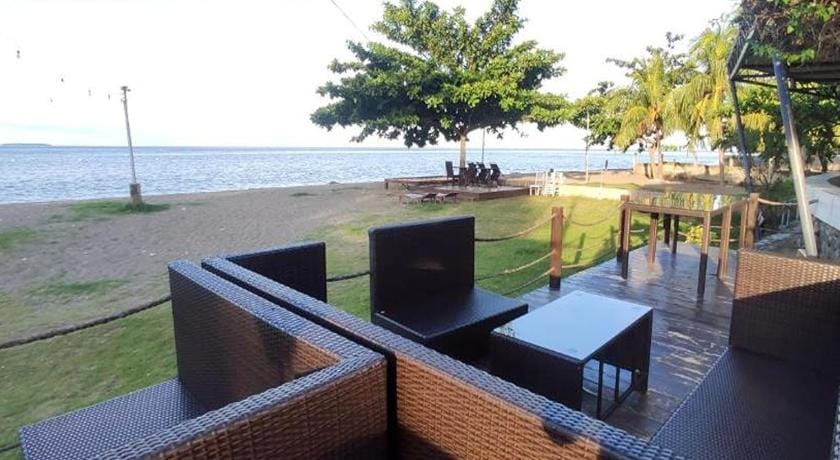 SEAVIEW BEACH RESORT Resort in Central Visayas