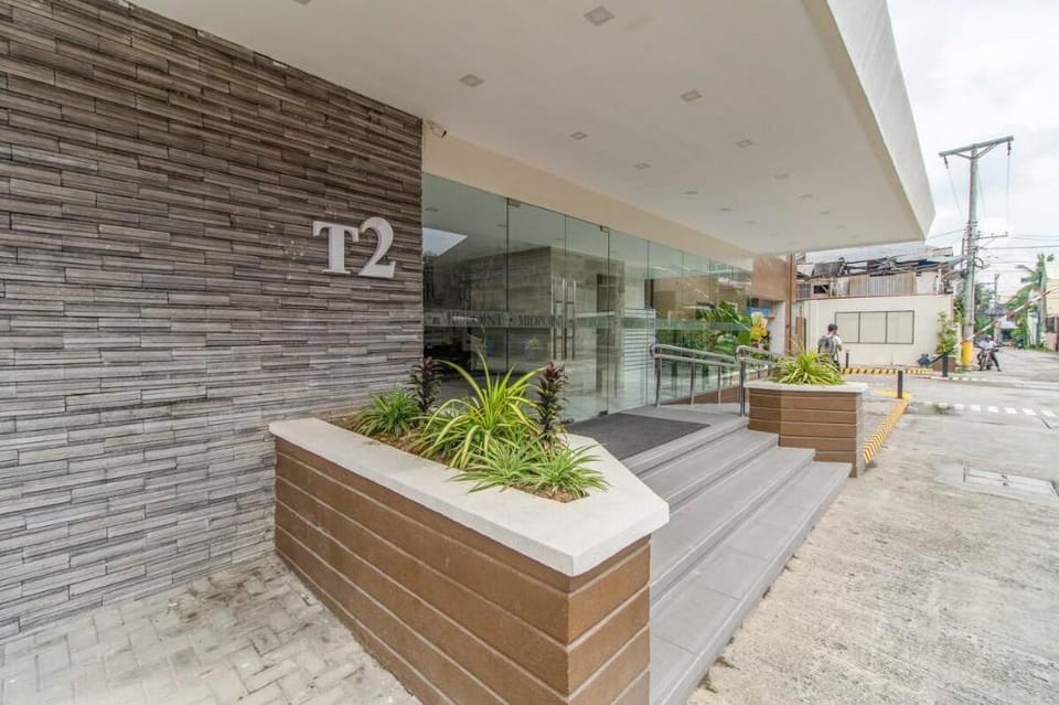 Galena by J&J (1BR . Wi-Fi . Netflix . Pool ) Apartment in Cebu City