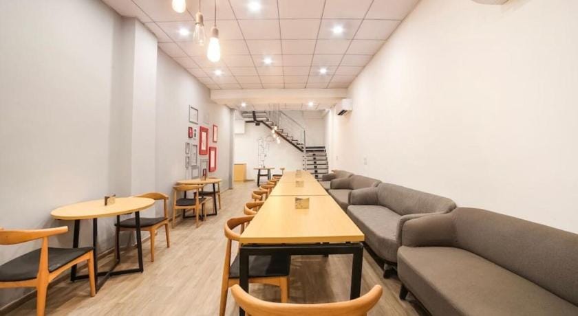 Collection O Kailash Enclave Hotel in Delhi