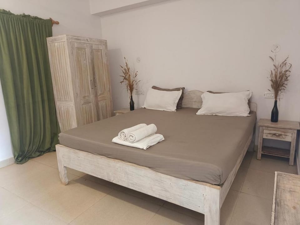 SHANKAR by the SEA, 2 min from Mandrem Beach Hotel in Mandrem
