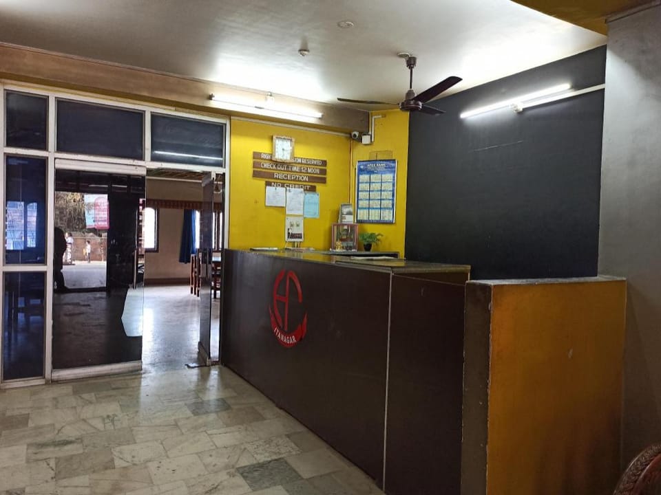 Hotel Aane Hotel in India