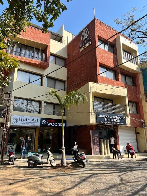 Hotel Wood Inn Hotel in India