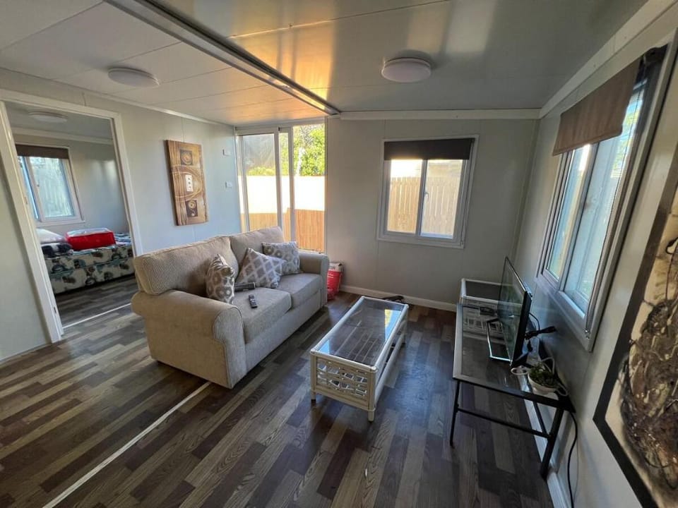 Granny Flat with off street parking Apartment in Grafton