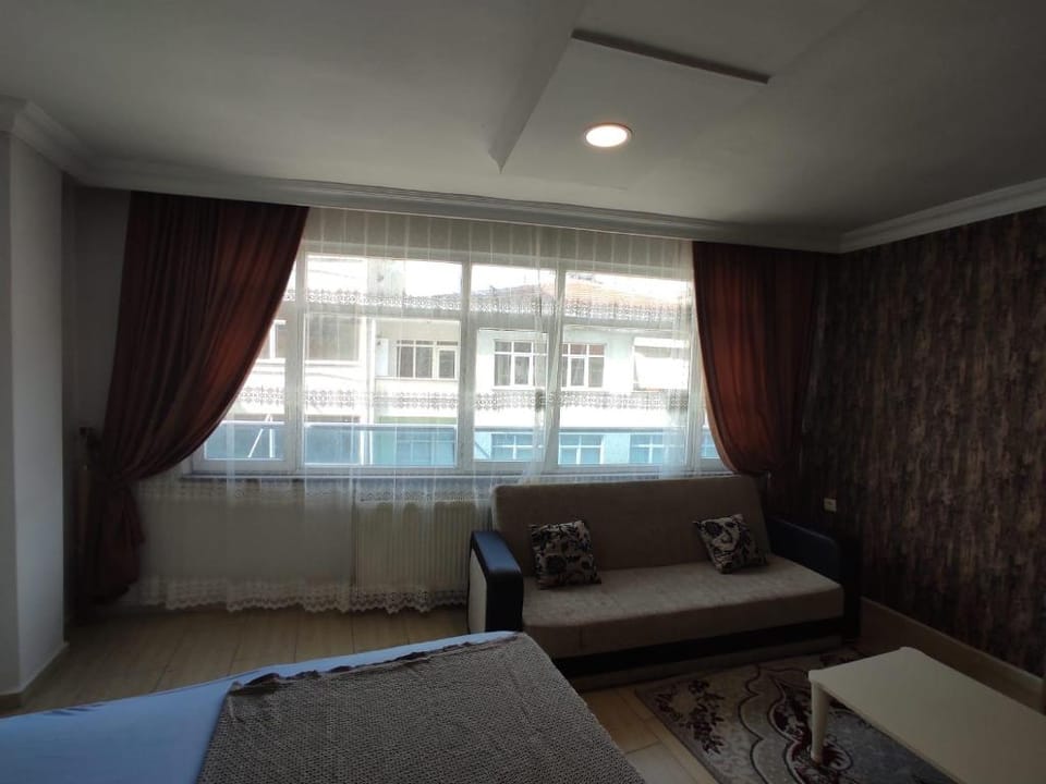 two rooms with kitchen Apartment in Istanbul